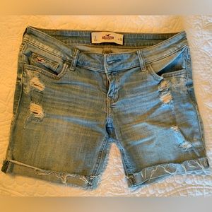 Hollister Low Rise Jean Shorts Size 3